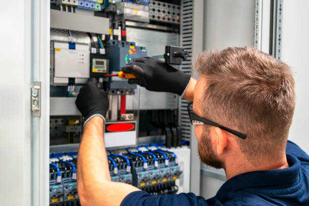 Best Circuit Breaker Repair  in King City, OR